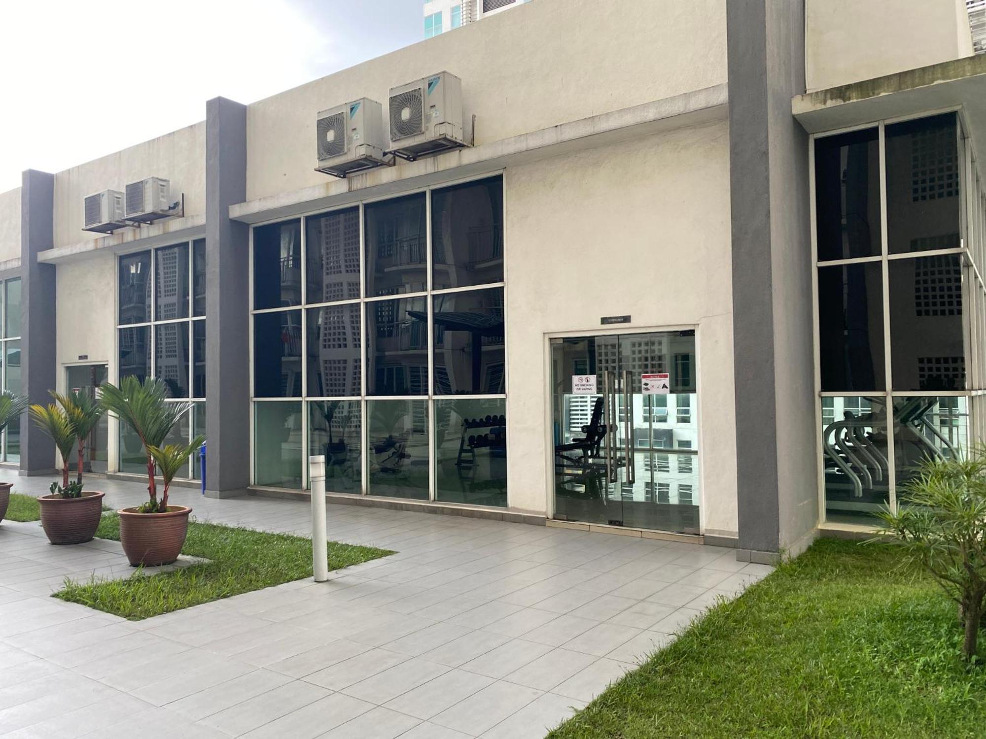 Homestay At Menara U Shah Alam Kültér fotó
