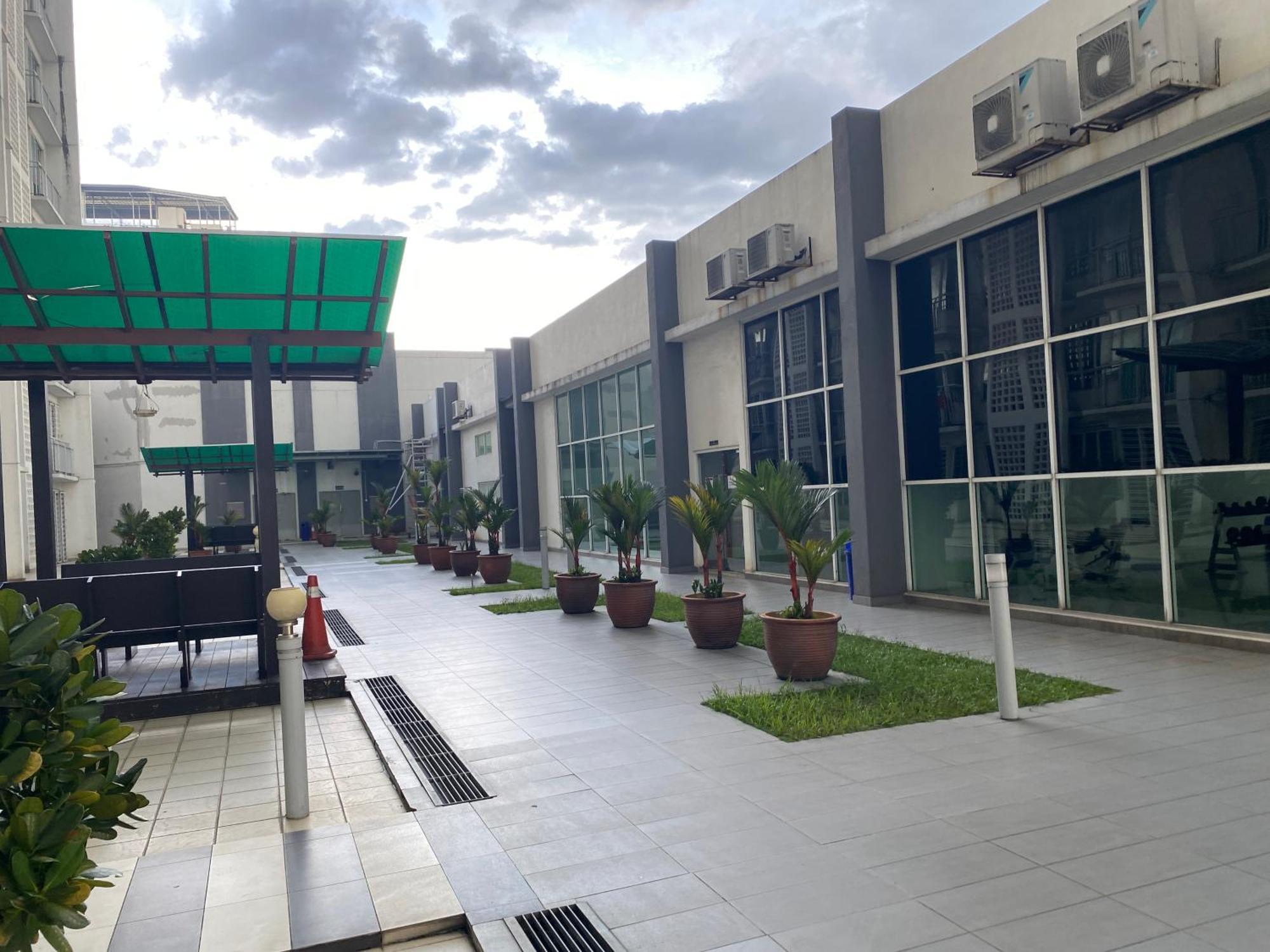 Homestay At Menara U Shah Alam Kültér fotó